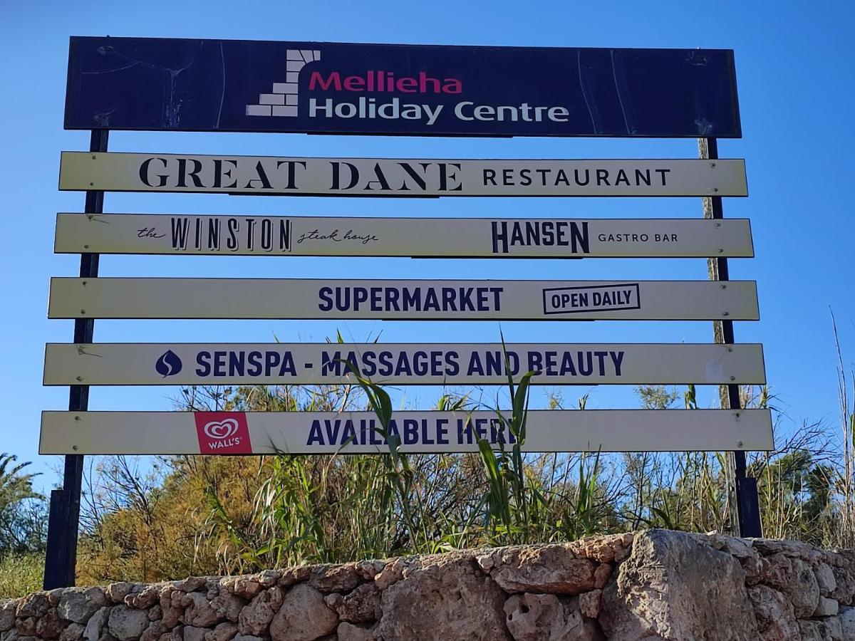 Beachfront With Seaviews Apartment No56 Award Winner Unbeatable Location For Closeness To The Sea Ideal For Guests Looking For Winter Spring And Autumn Breaks In Sunny Malta Also Ideal For Coastal Hikers Mellieħa Exterior foto