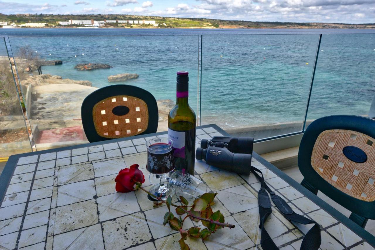 Beachfront With Seaviews Apartment No56 Award Winner Unbeatable Location For Closeness To The Sea Ideal For Guests Looking For Winter Spring And Autumn Breaks In Sunny Malta Also Ideal For Coastal Hikers Mellieħa Exterior foto